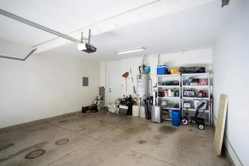 425 S Meadowbrook Drive #123 photo 33