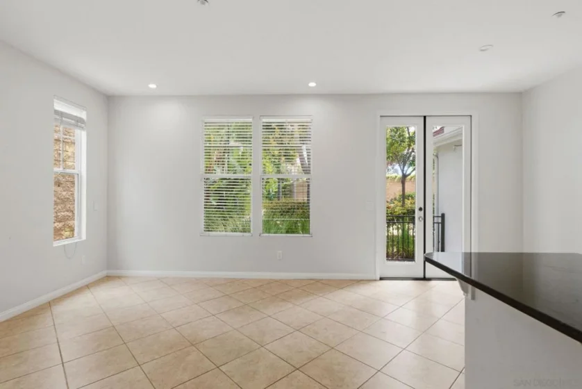 750 Harbor Cliff Way #105 photo 7