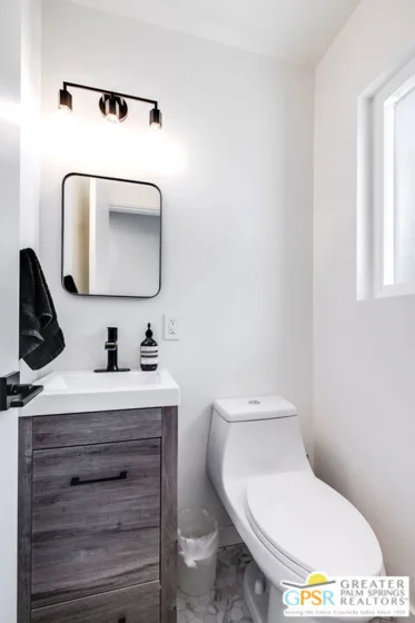 241 S Avenue 57 #123 photo 8