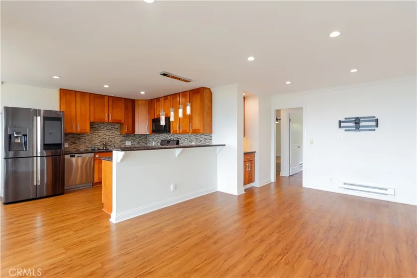 21722 Ocean Vista #C photo 8