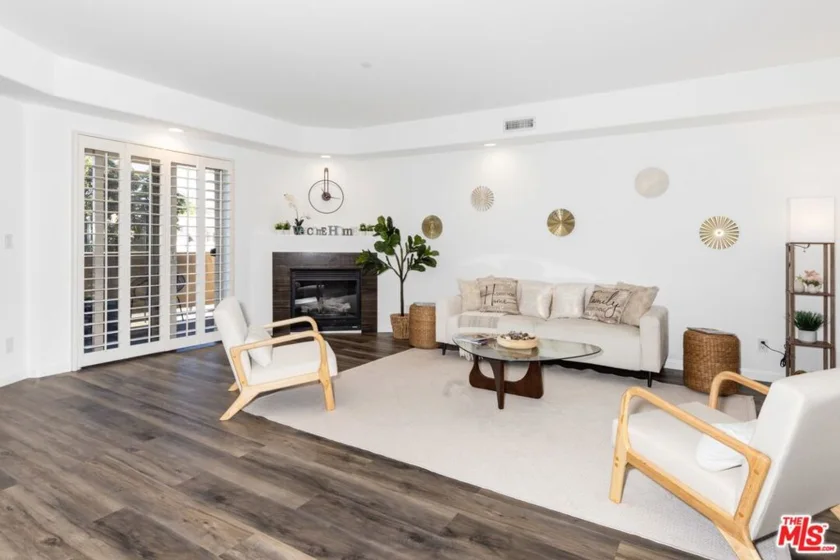 11766 W Sunset Boulevard #302 photo 14