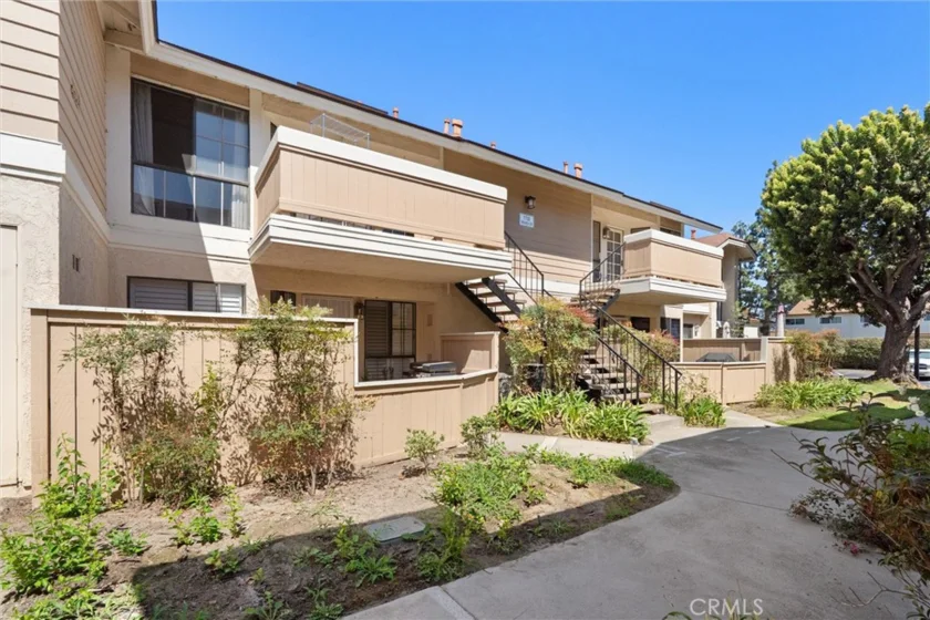 7730 Briarglen Loop #L photo 2