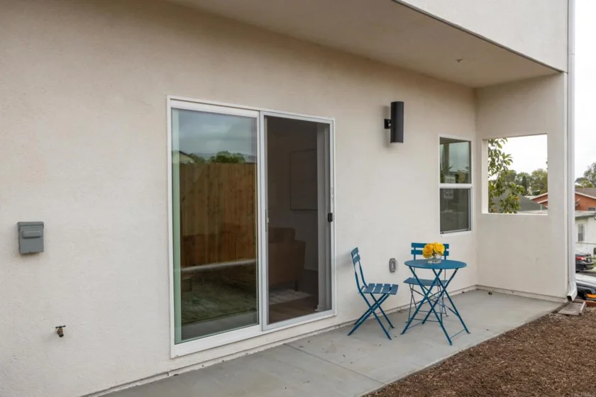 4984 Ocean View Boulevard photo 26