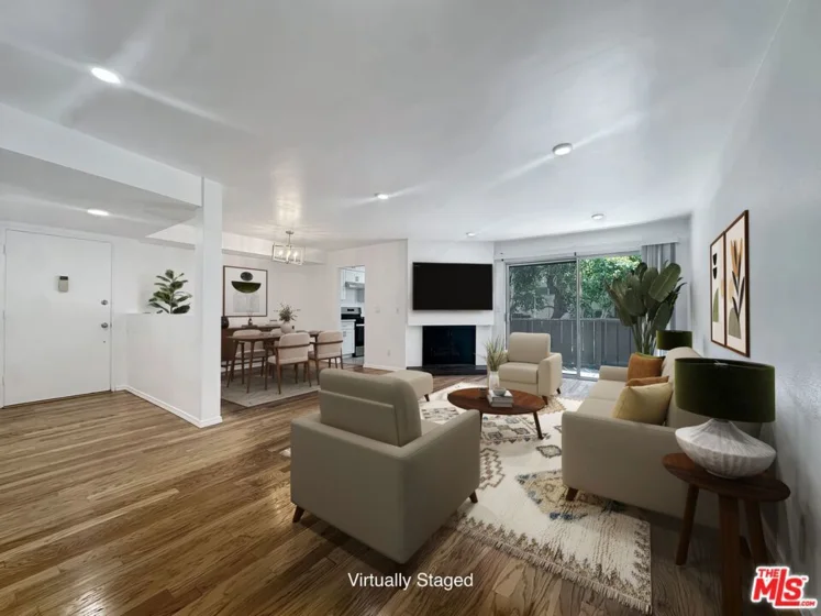 14950 Victory Boulevard #104 photo 1