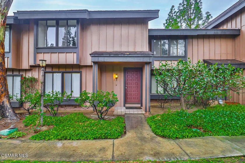 9745 Reseda Boulevard #31 photo 1