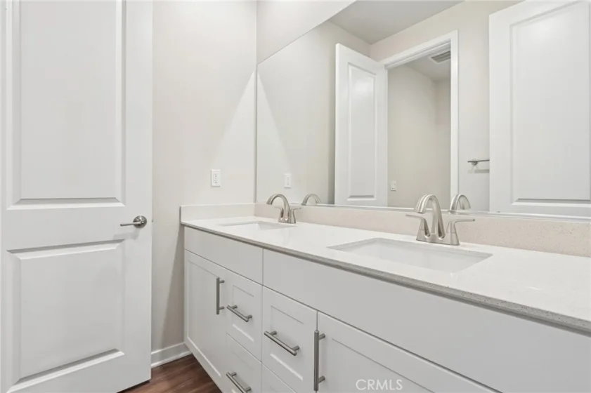 9191 Waverly Lane photo 14