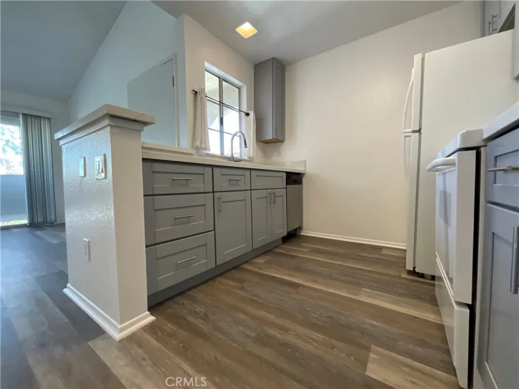 26152 Sanz #248E photo 3