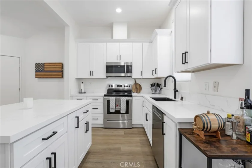 8017 E Naples photo 6