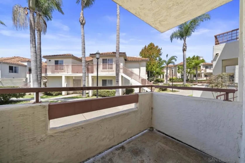 440 Ribbon Beach Way #270 photo 18
