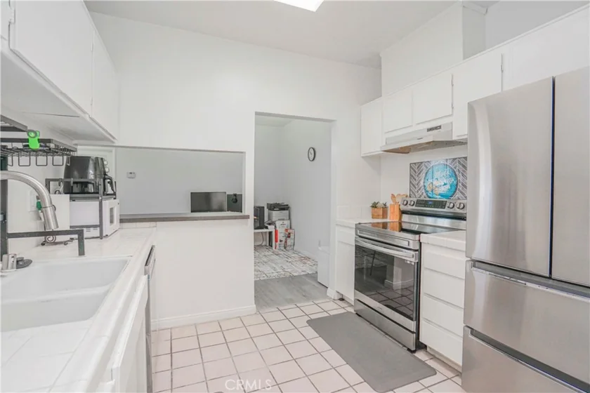 400 S La Fayette Park Pl  #314 photo 14