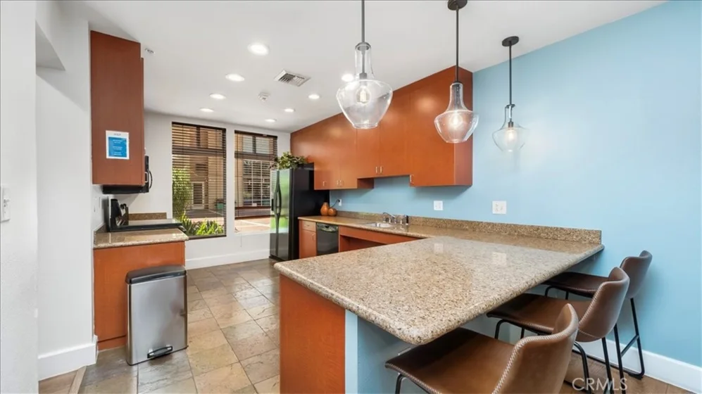 488 E Ocean #708 photo 8