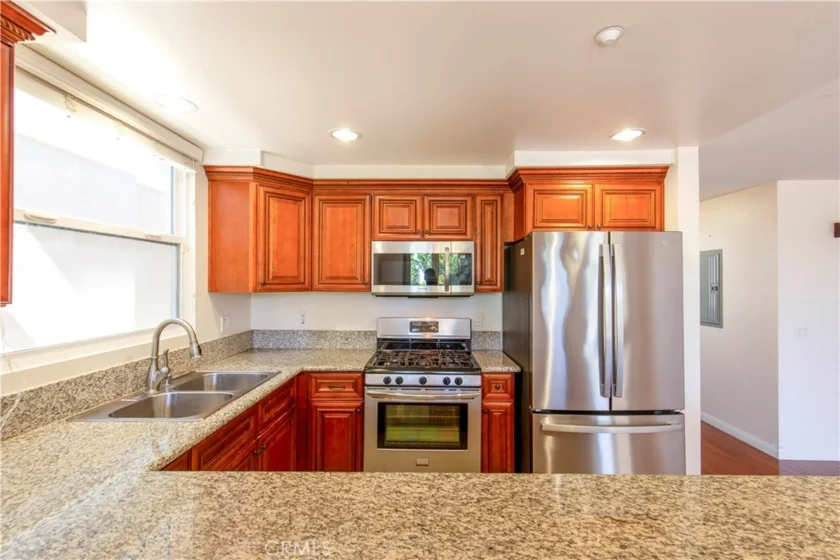 1448 N Fair Oaks Avenue #Unit 107 photo 9