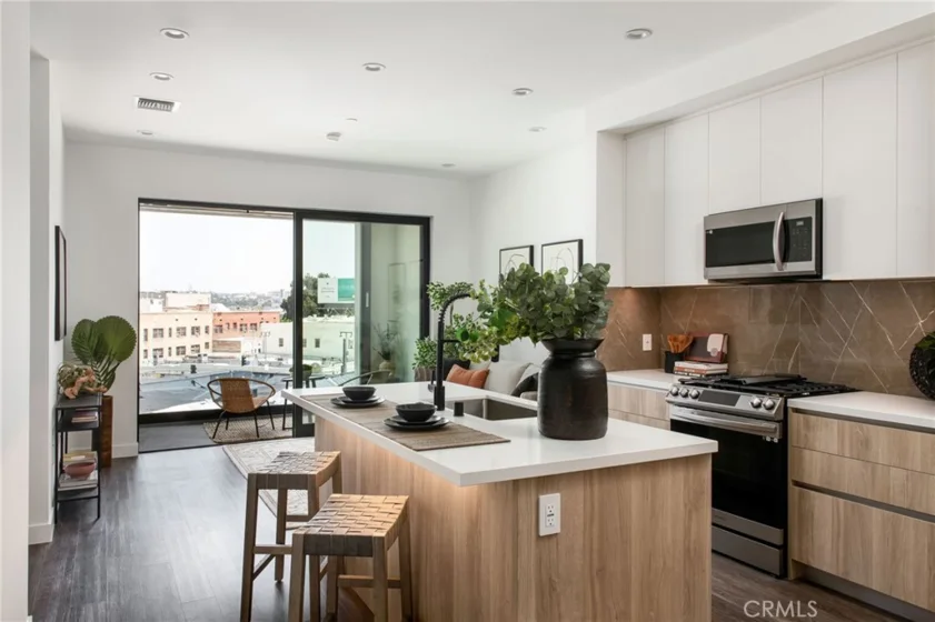 118 Astronaut Ellison S Onizuka Street #208 photo 2