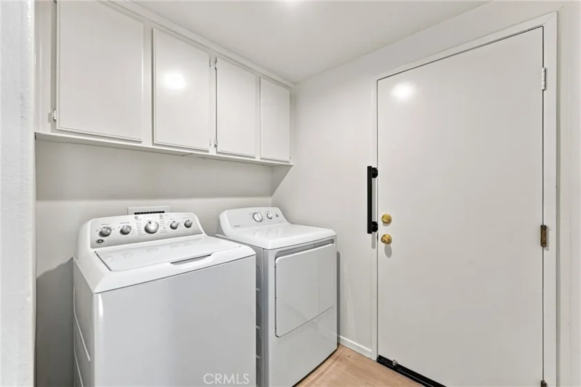 422 N Bloomberry #C photo 10