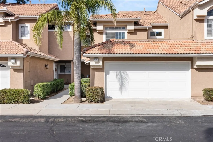 1516 Classico Way photo 1