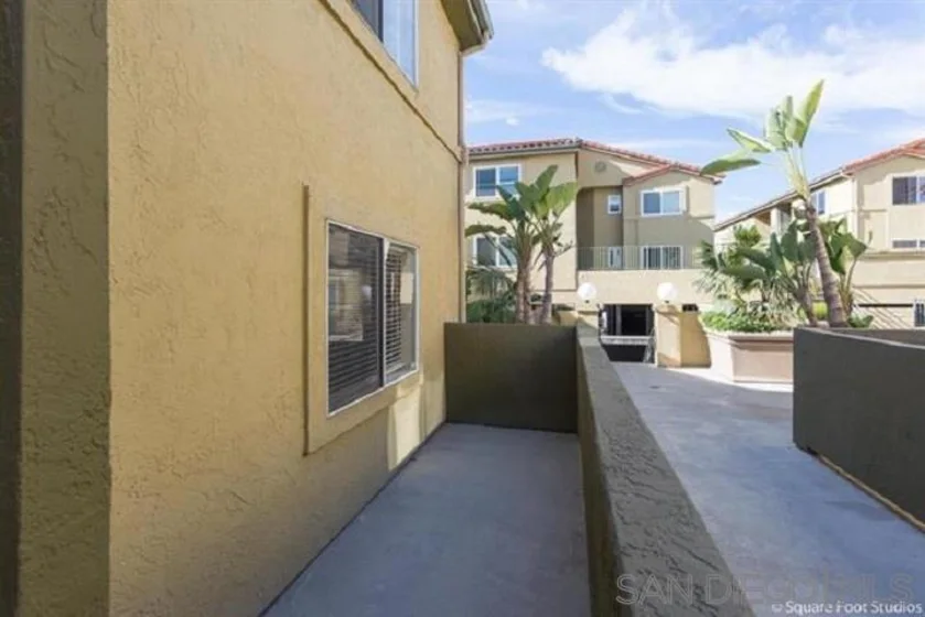 7405 Charmant Drive #1911 photo 16