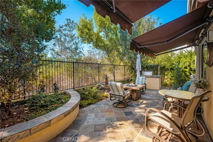 101 Talmadge photo 22