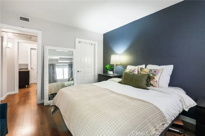 141 S Clark Drive #326 photo 19
