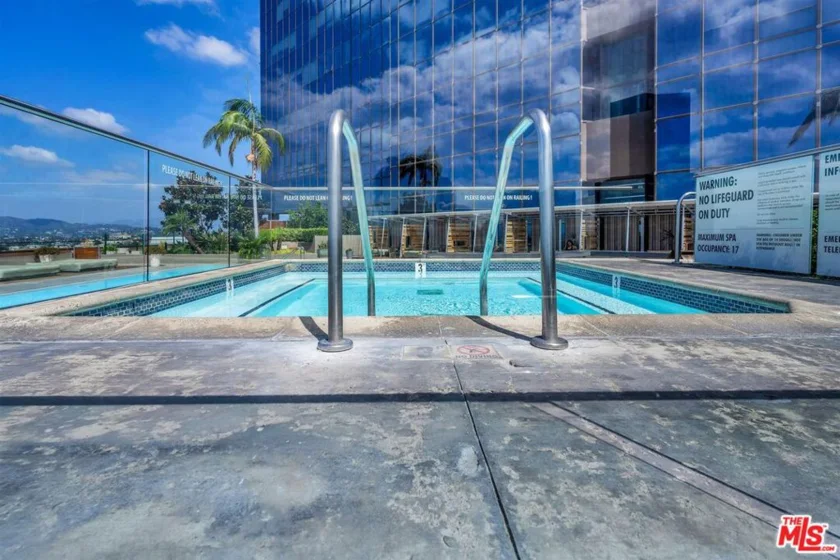 1100 Wilshire Boulevard #2605 photo 23