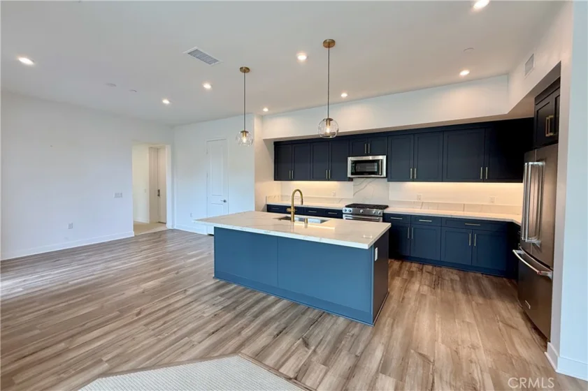 1130 S Urbana photo 8
