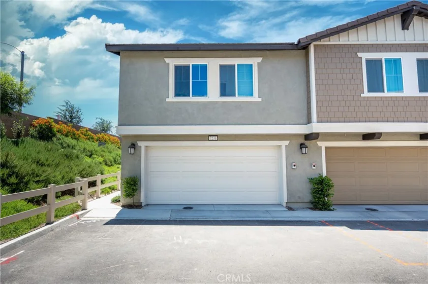 7276 Olive Grove photo 2
