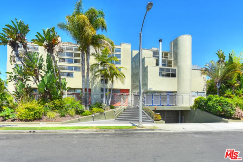 821 Bay Street #B2 photo 1