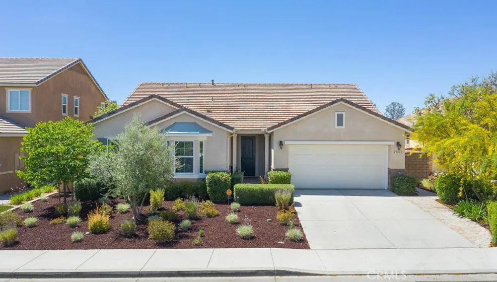 25875 Prospector Court photo