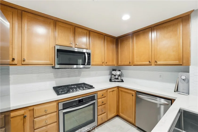 143 Lockford photo 10