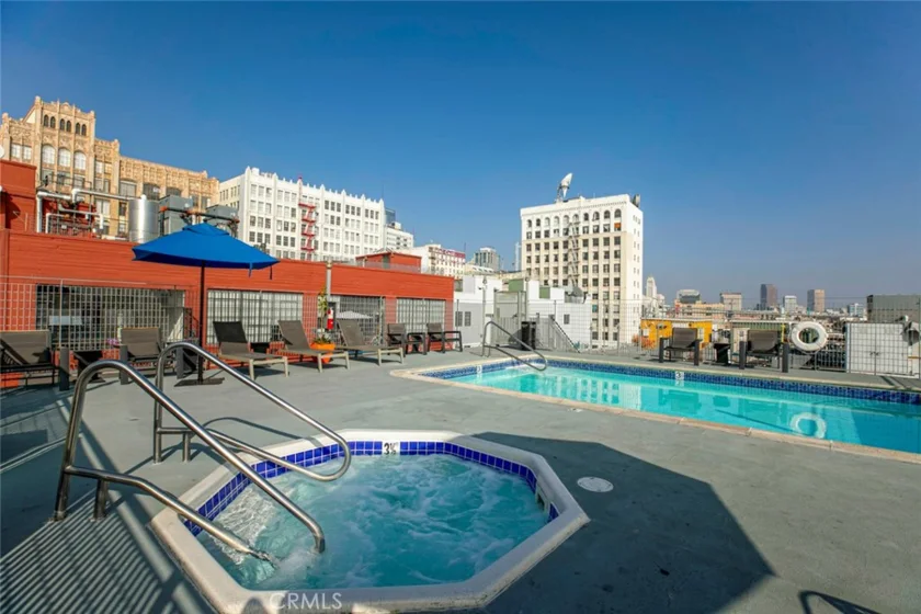 746 S Los Angeles Street #1009 photo 1
