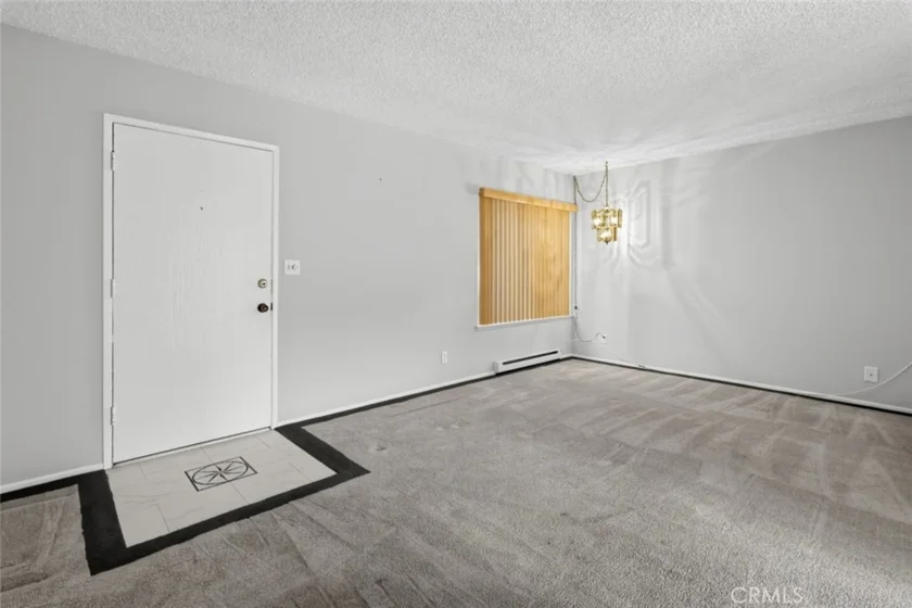 7043 Fulton Way photo 4