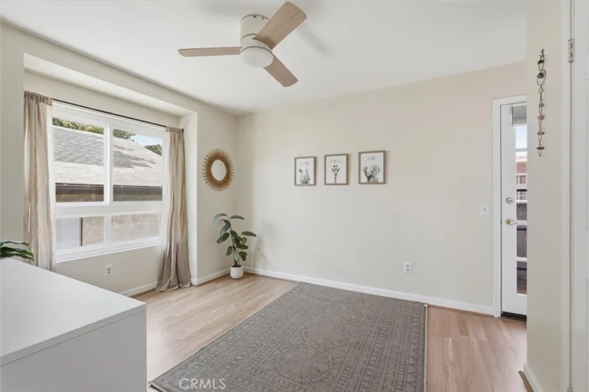 1355 Loma Avenue #310 photo 15