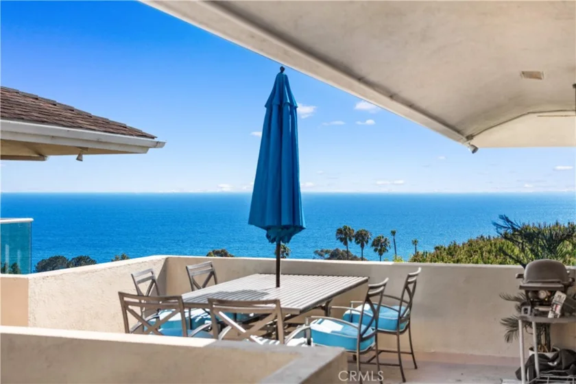 21662 Ocean Vista Drive #D photo 4