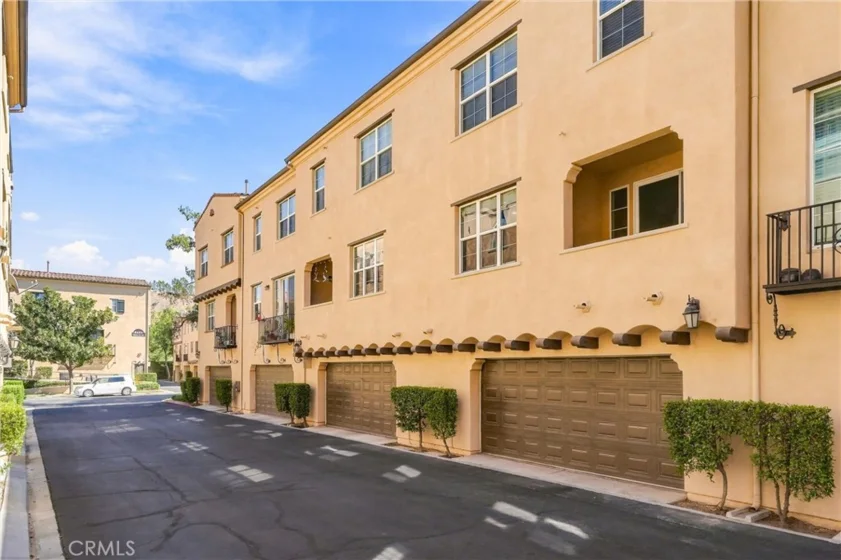 4452 Owens Street #104 photo 34