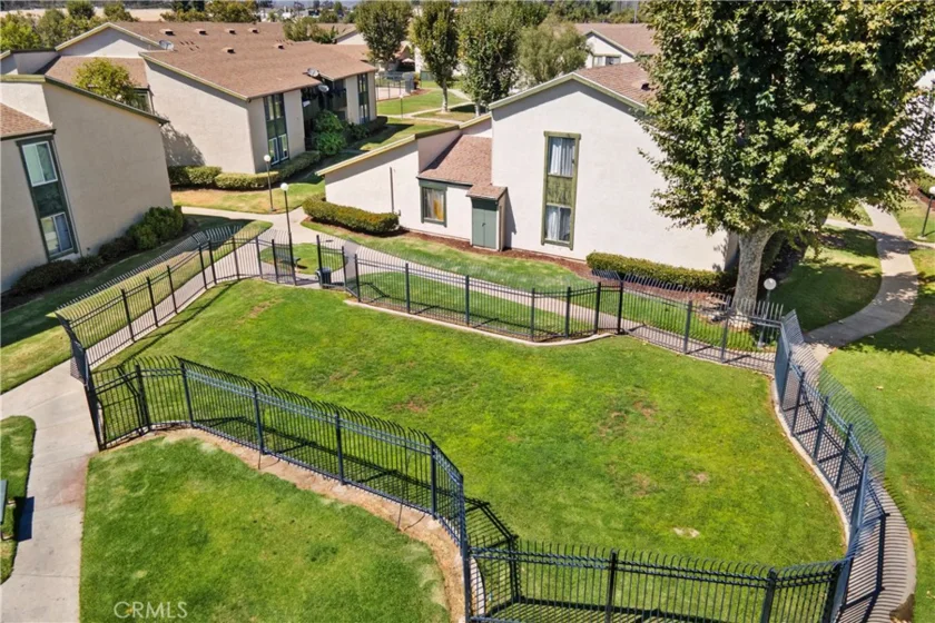23282 Orange Avenue #6 photo 22