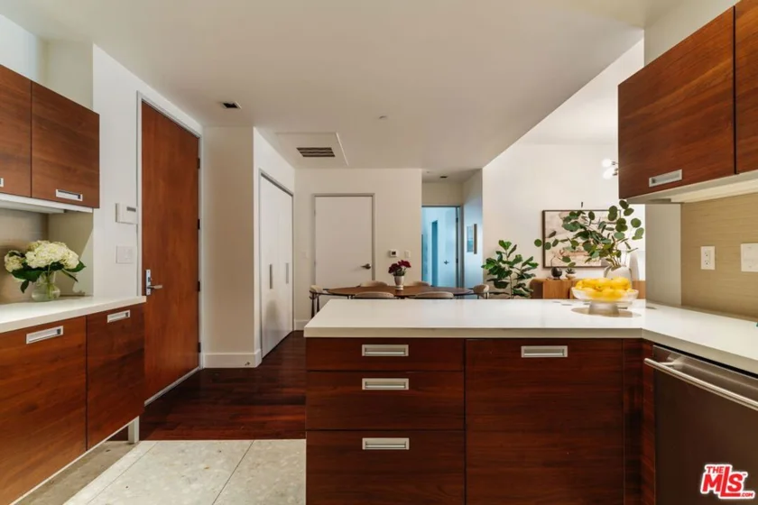 6735 Yucca Street #101 photo 8