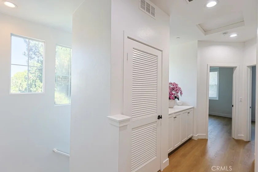 1410 N Harbor #1 photo 6