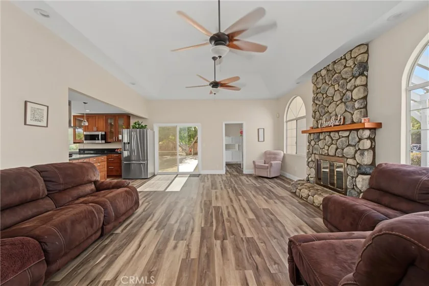 36493 Summitville photo 3