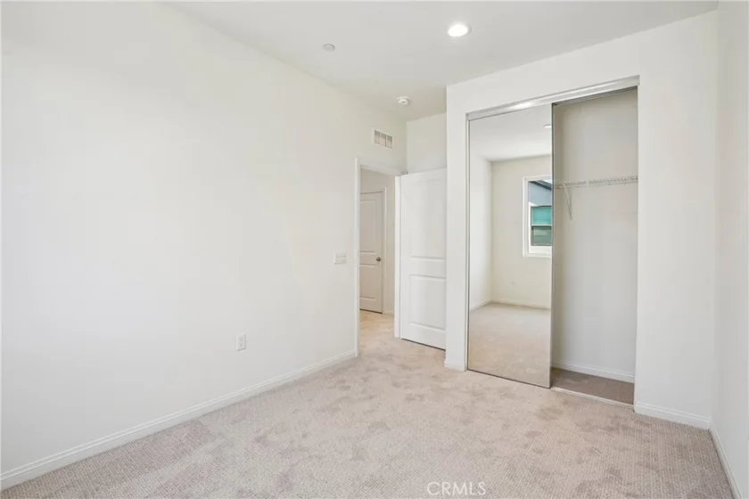 5876 Linden Ave Avenue #6 photo 10
