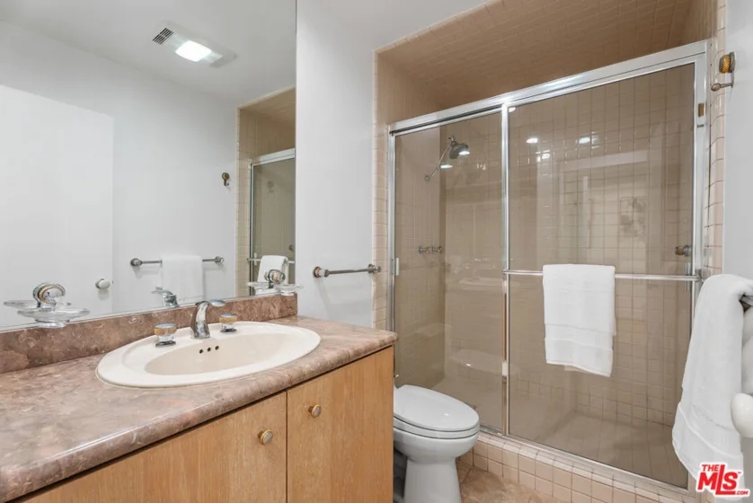 4 Jib Street #13 photo 32