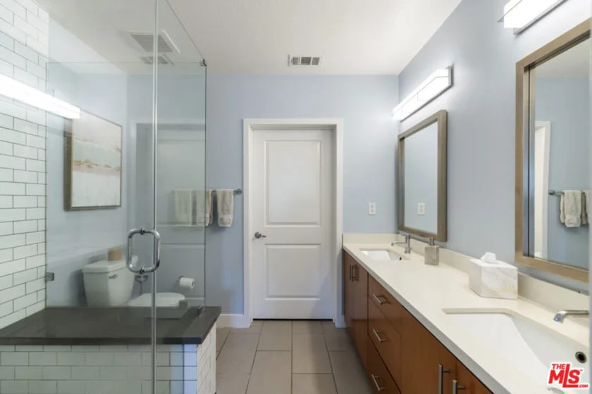 13337 Beach Avenue #106 photo 22