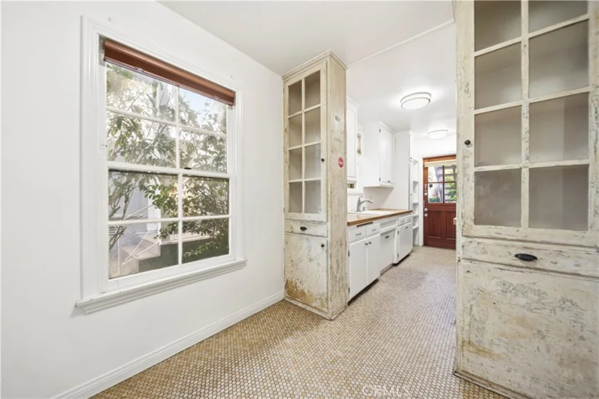 911 21st Street #B photo 22