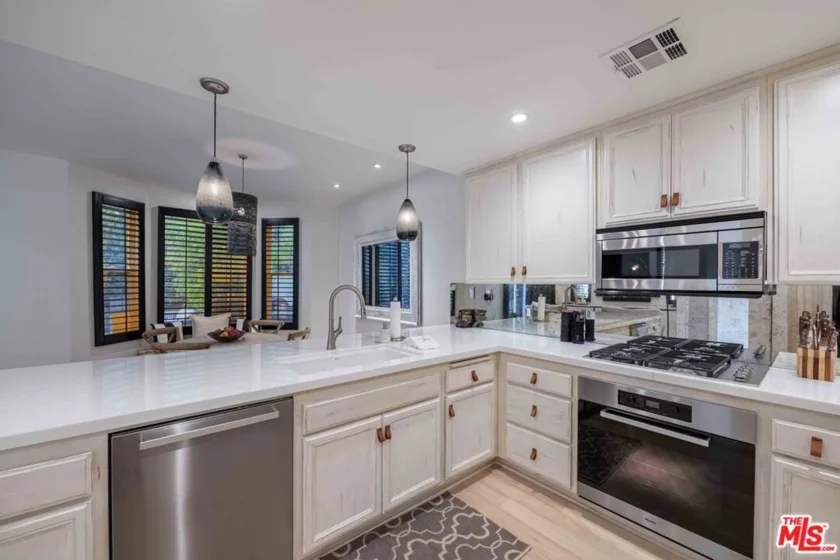 6465 Zuma View Place #161 photo 10