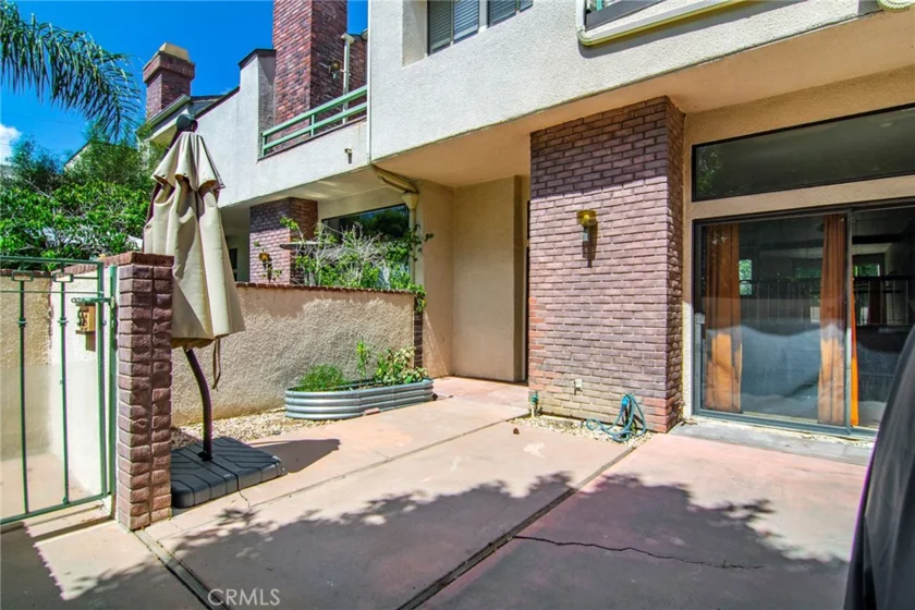 18739 Hatteras Street #55 photo 3