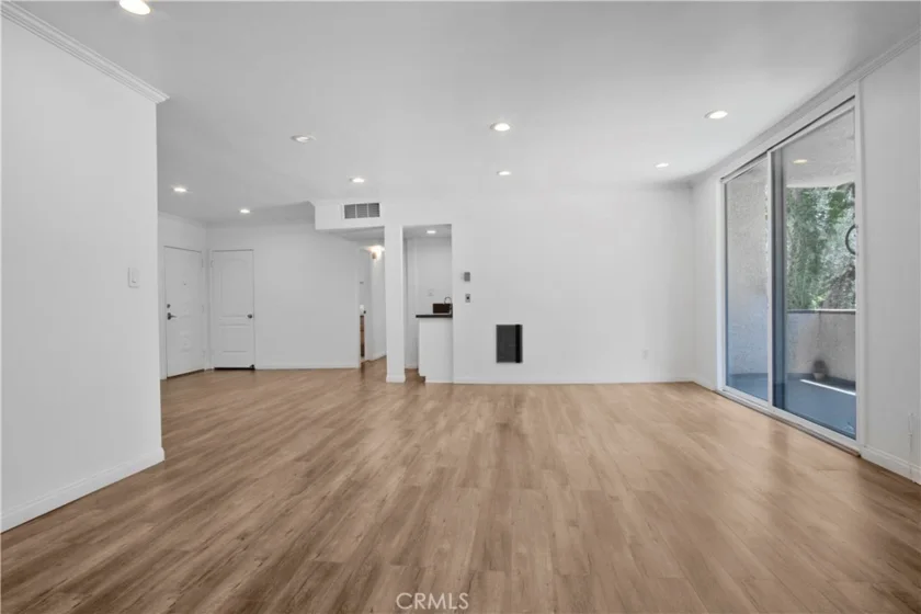 12955 Riverside Drive #102 photo 7