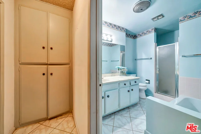 5600 Kensington Way #3 photo 5