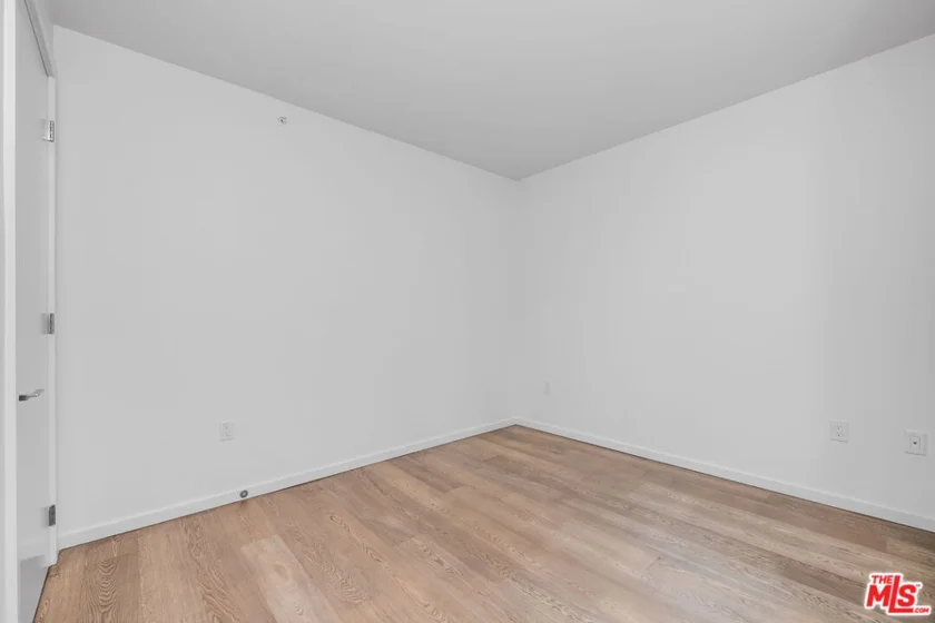 1705 Ocean Avenue ##107 photo 54