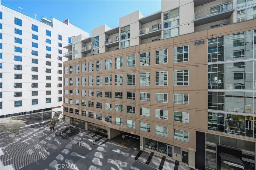 6250 Hollywood Boulevard #4K photo 1