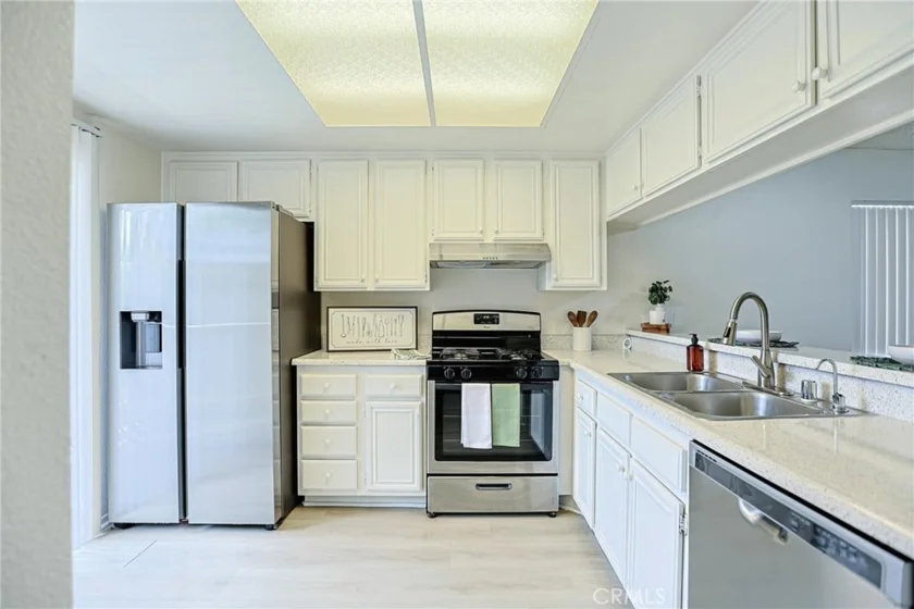 290 Victoria Street #29 (F8) photo 12
