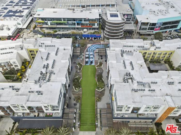 5400 Playa Vista Drive #23 photo 62