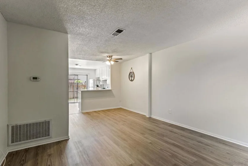 10316 Carefree Drive photo 15